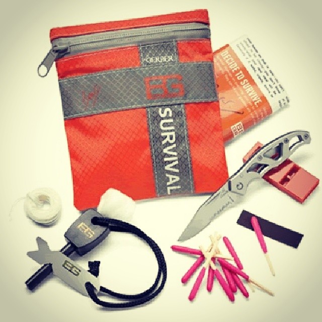 The Gerber Bear Grylls Basic Kit 30-000700 was designed for survival. Featuring a BG waterproof bag that holds an emergency whistle, mini Gerber Paraframe knife, fire starter, cotton ball fire tinder, waterproof matches, wire snare, and emergency cord. Land to air rescue instructions, SOS instructions, and Priorities of Survival are included as well. On sale now at www.Gerber-Tools.com gerber gerbergear survival tactical knife edc outdoors fire camping hiking bugout sos beargrylls kit