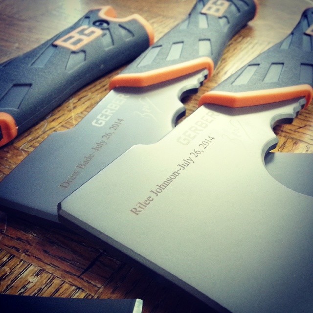 Another big engraving order for a wedding party.. this time on the Gerber Bear Grylls Survival Hatchet. Wish we were invited! Congratulations! www.Gerber-Tools.com gerbergear beargrylls bg survival bugout wedding2014 weddingparty groomsmen gift knifefanatics