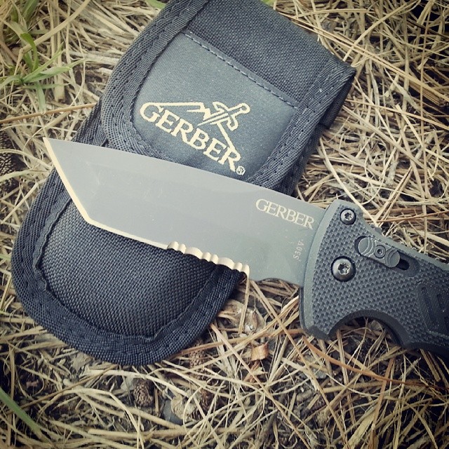 Gerber Knives Logo