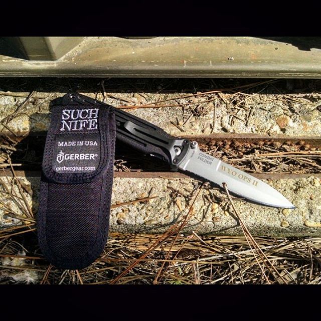 Quite sunny outside on this perfect Louisiana day This Gerber Applegate Fairbairn Knife is a custom engraved Knife that is also signed by the creators themselves. It has a warranty lasting you a lifetime. Check it out at www.Gerber-Tools.com Gerber gerbertools applegatecombatfolder applegate tacticalgear usamade louisiana