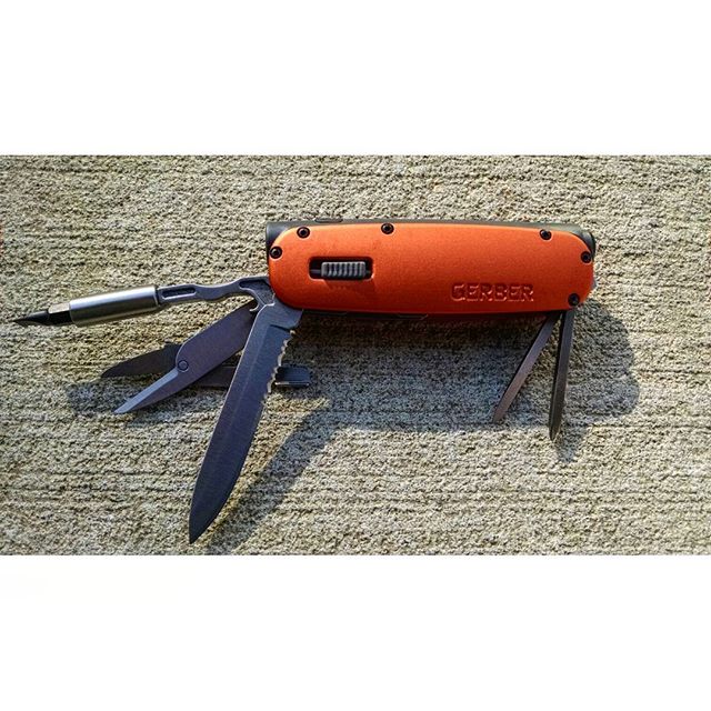 Versatility meets brilliance! This Gerber Fit Flashlight comes with a 25 lumen LED flashlight, scissors (perfect for those fishermen out there), large cross point driver and flat head driver, and a bottle opener. For only 28.35 you get compact tool great for any occasion. Model : 30-000376 gerber orangeflashlight 25lumens led multitool fishermen hiking outdoors camping