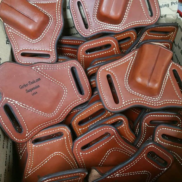 Back in stock - Leather Pancake Style Sheaths for Gerber Suspension

#leather #gerber #gerbergear #gerbersuspension #leathersheath