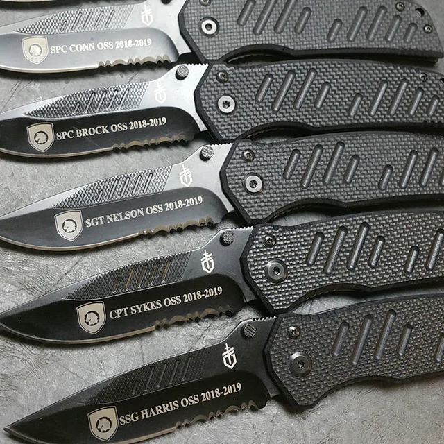 Logo engraving on Gerber Swagger knives. Get your engraved Gerber kniv