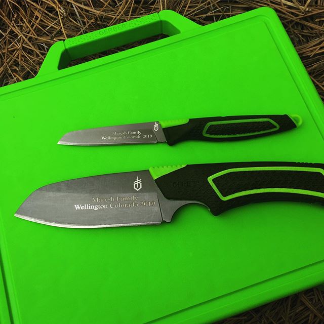 Gerber Freescape Camp Kitchen Set 30-001041.  Two knives plus the kitchen cutting board. This set is ready for your camping trip or your kitchen set.
#cuttingboard #cuttingknifeset #30-001041 #camping